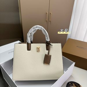 Replica della borsa Burberry