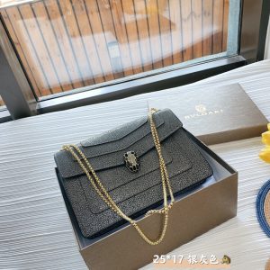 Replica della borsa Bvlgari