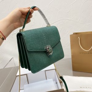 Réplique du sac Bvlgari