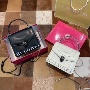 Réplique du sac Bvlgari