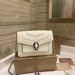 Replica della borsa Bvlgari