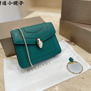 Réplique du sac Bvlgari