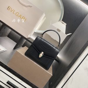 Réplique du sac Bvlgari