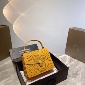 Réplique du sac Bvlgari