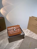 Réplique du sac Bvlgari