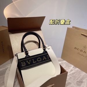 Réplique du sac Bvlgari