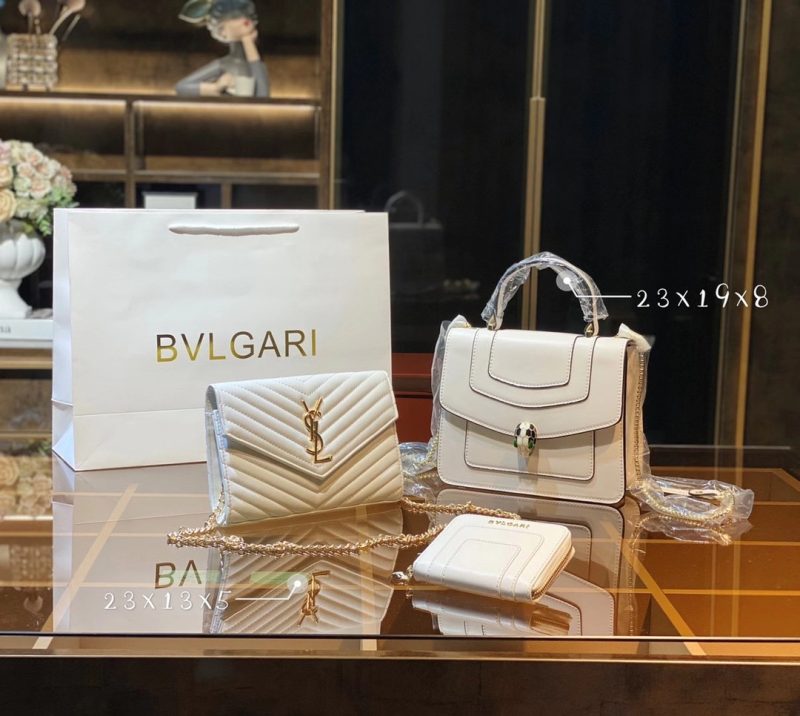 Replica della borsa Bvlgari