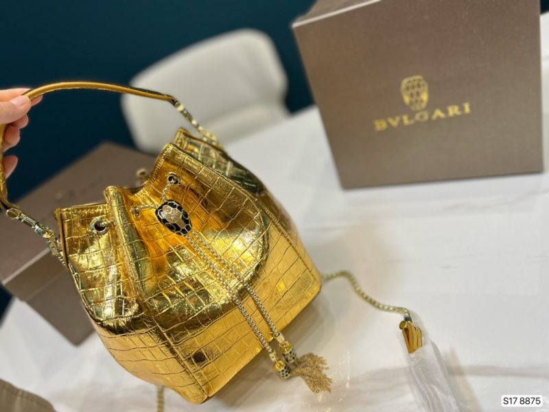 Replica della borsa Bvlgari