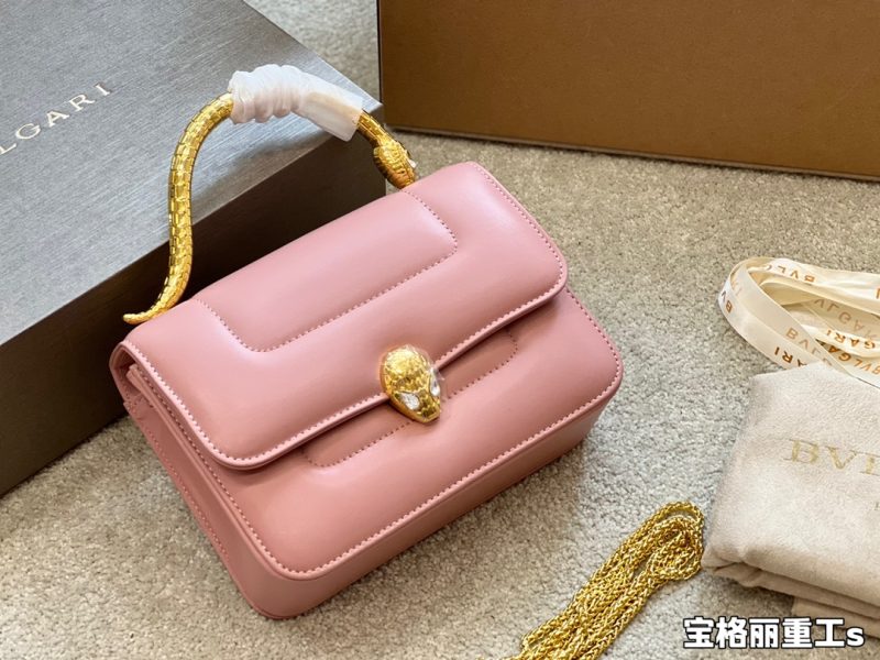 Replica della borsa Bvlgari