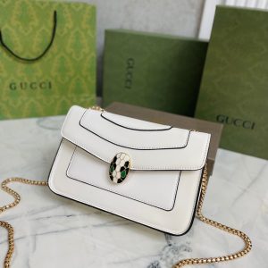 Replica della borsa Bvlgari