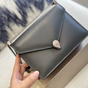 Replica della borsa Bvlgari