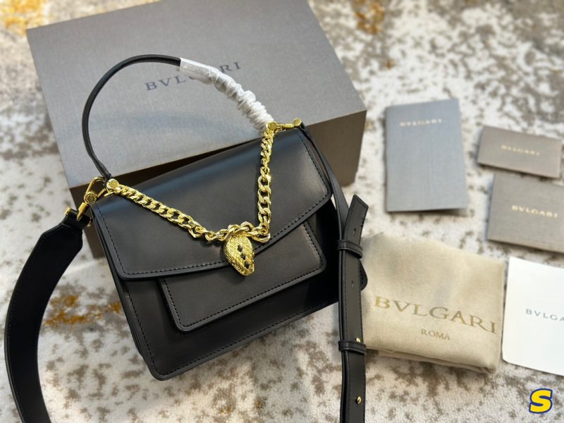 Replica della borsa Bvlgari