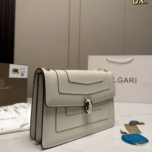 Réplique du sac Bvlgari