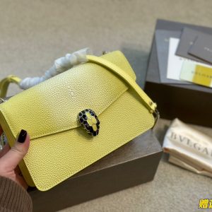 Replica della borsa Bvlgari