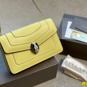 Replica della borsa Bvlgari