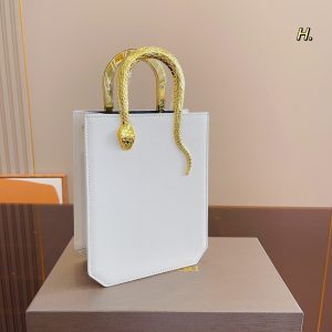 Réplique du sac Bvlgari