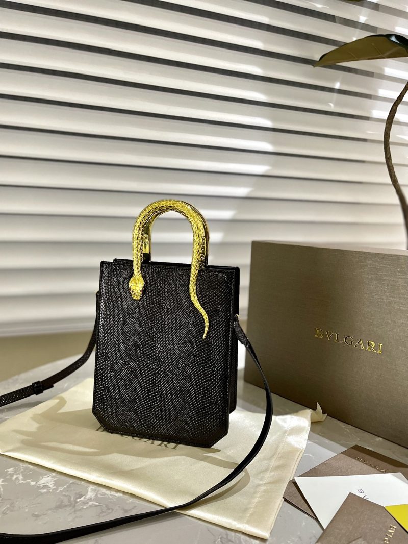 Replica della borsa Bvlgari