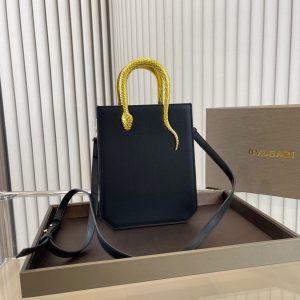 Réplique du sac Bvlgari