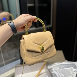 Réplique du sac Bvlgari