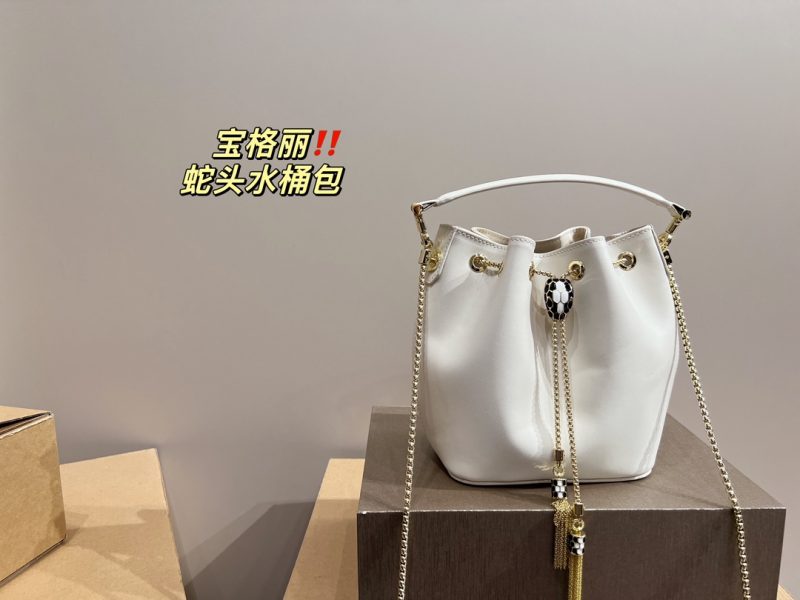 Replica della borsa Bvlgari