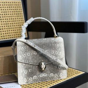 Replica della borsa Bvlgari