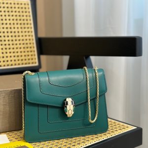 Réplique du sac Bvlgari