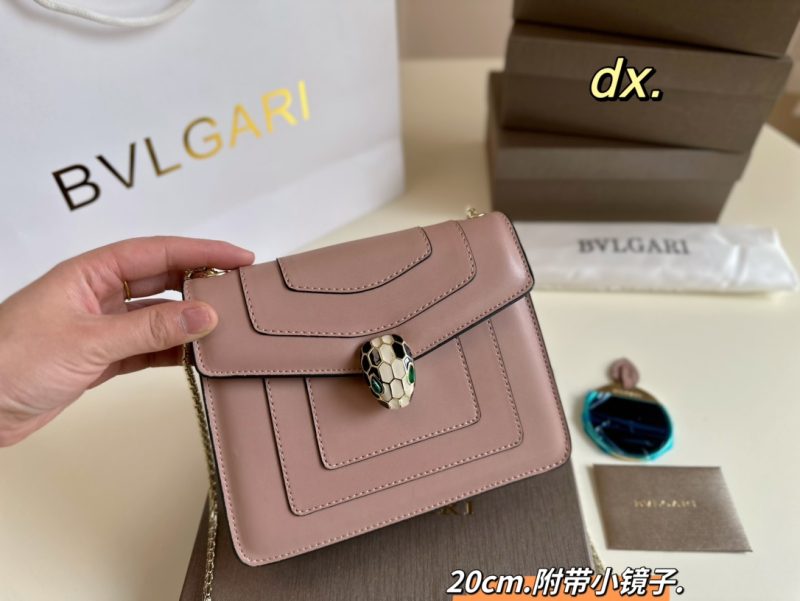 Replica della borsa Bvlgari