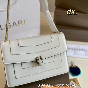 Replica della borsa Bvlgari