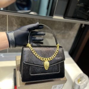 Réplique du sac Bvlgari