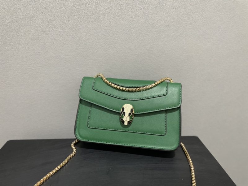 Replica della borsa Bvlgari