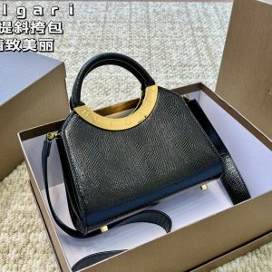 Réplique du sac Bvlgari