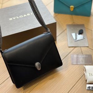 Replica della borsa Bvlgari