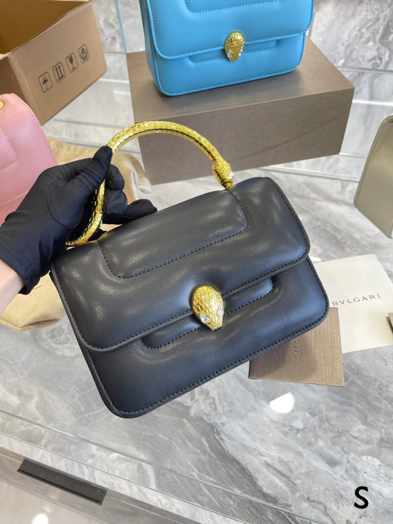 Replica della borsa Bvlgari