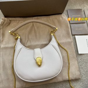 Replica della borsa Bvlgari