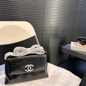 Chanel pure leather bag