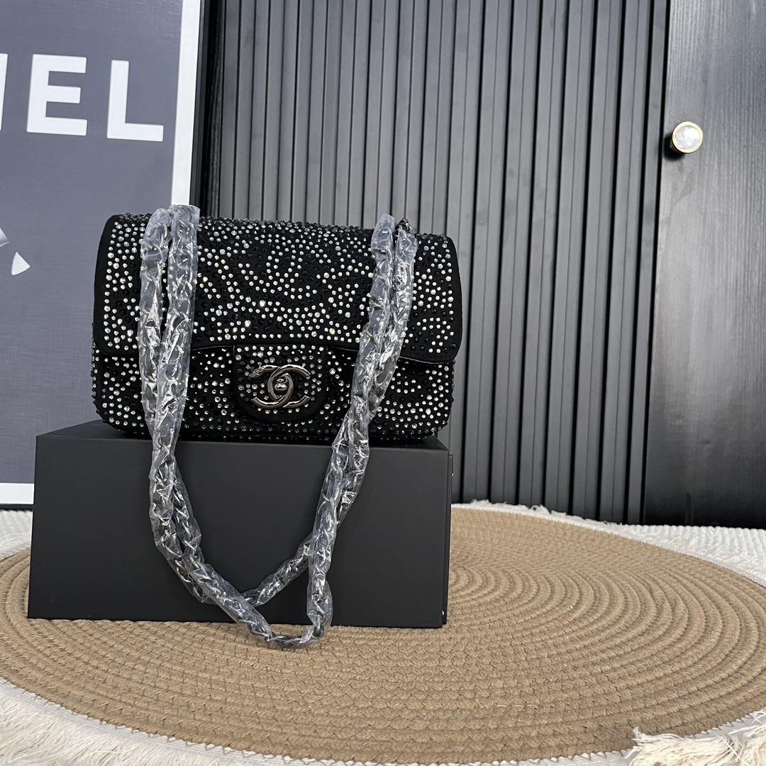 Folding gift box Chanel water brick