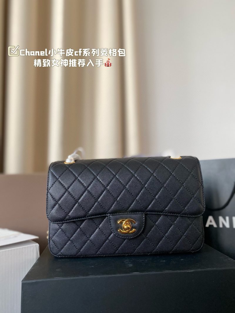 Chanel calfskin  cf series rhombus bag Chanel#Exquisite goddess recommends it. Beauty and practicality coexist. It has become very popular in recent years. Xiaoxiang's model is super versatile