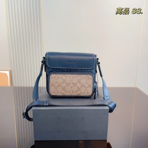 COACH MINI Crescent Tasche