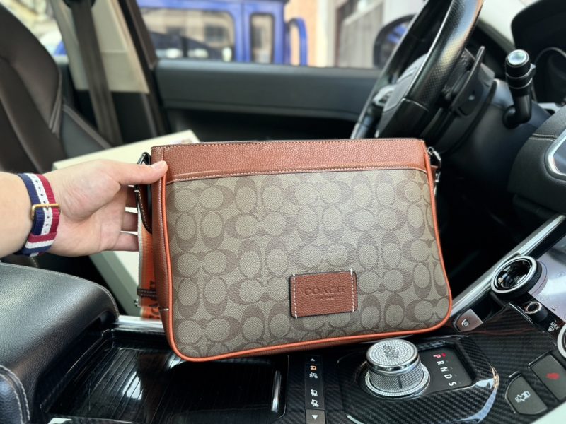 Produits haut de gamme "Coach" sac messager 's tan spécifications : 30x22x6cm avec boîte cadeau