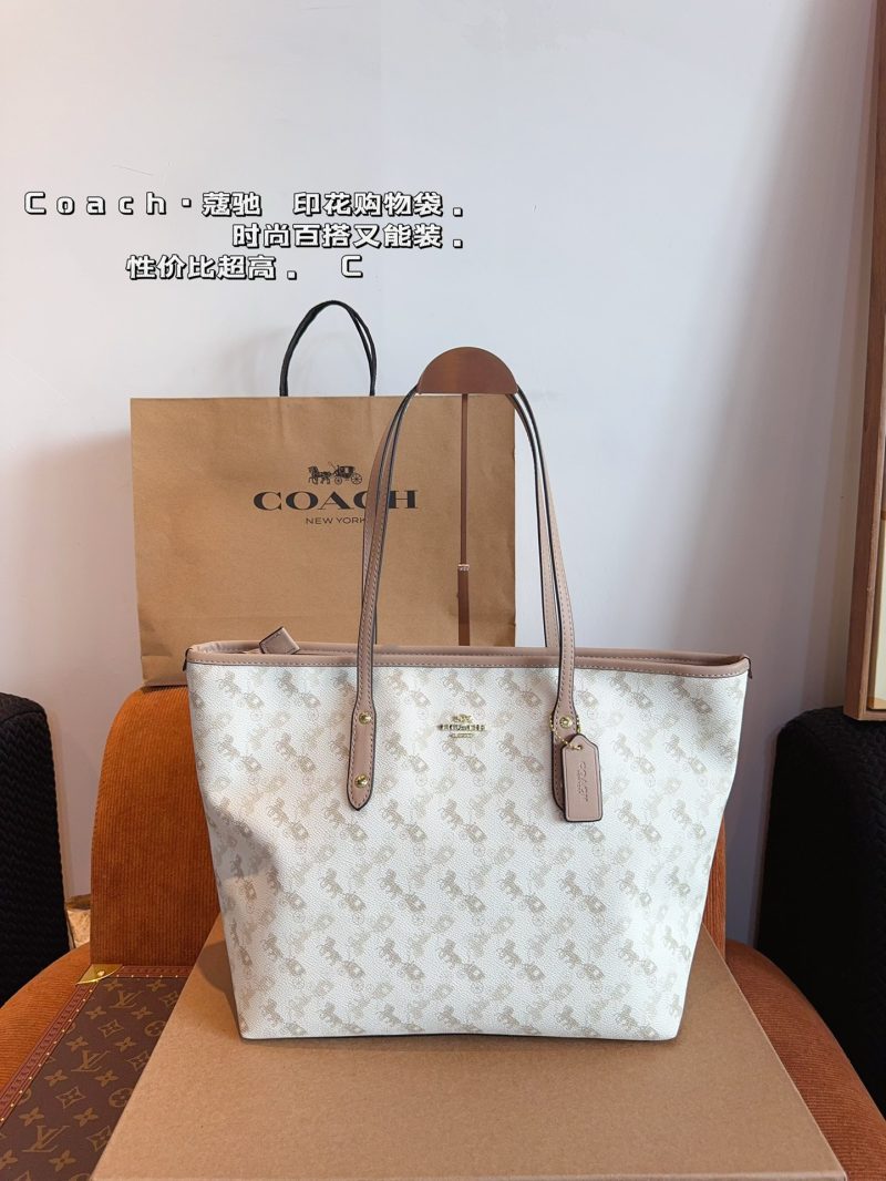 coach new printed tote bag