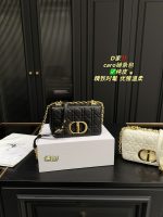 Dior caro chain bag