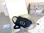 Comes with box Dior Dior Montaigne 2-in-1 waist bag