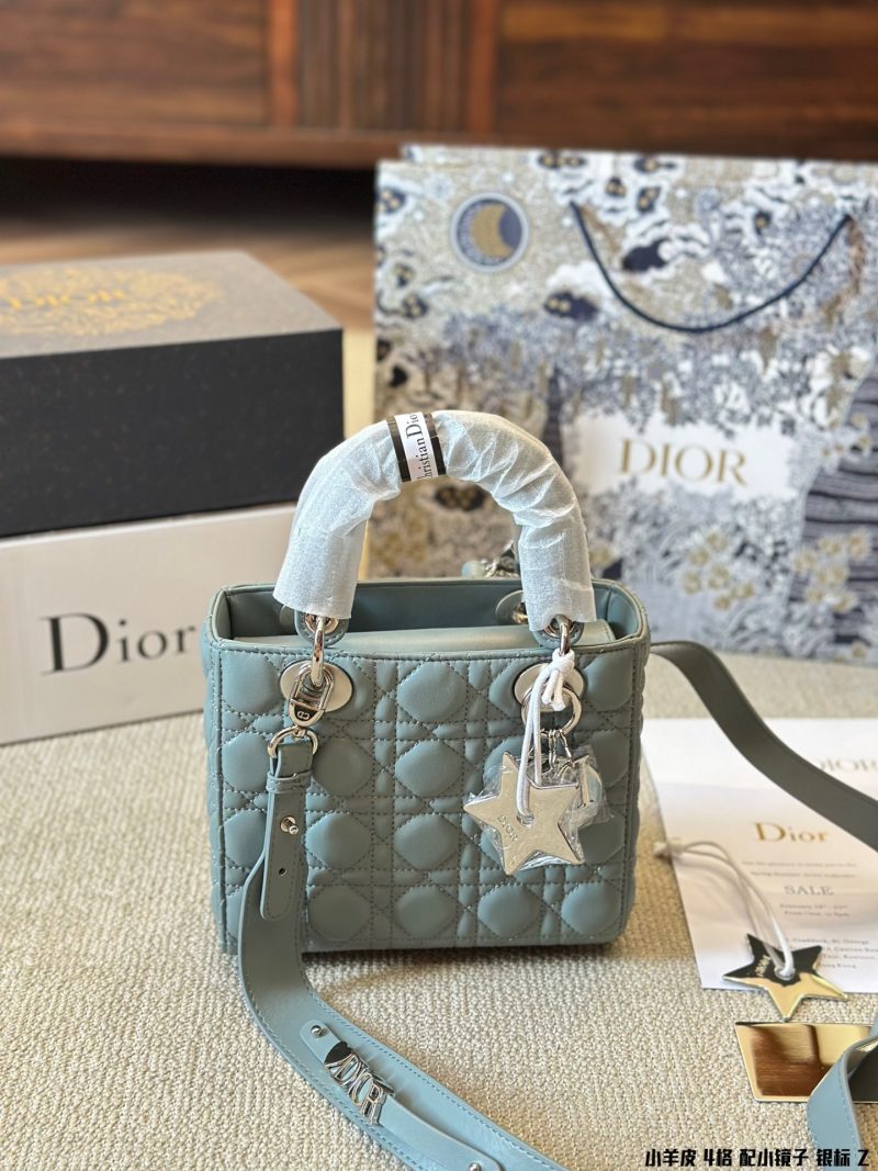 Dior lady Dior handbag Princess Diana sheepskin pattern