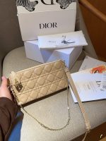 Dior/Dior