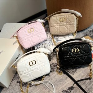 Dior camera bag pearl chain