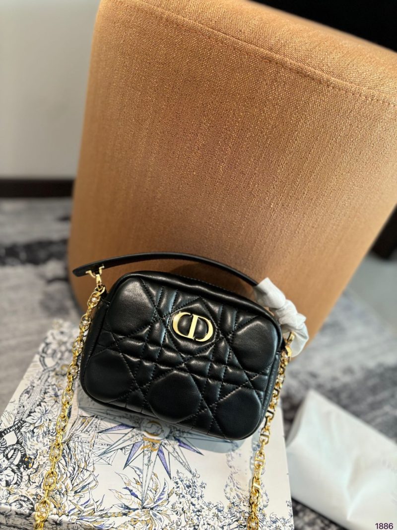 Dior camera bag pearl chain