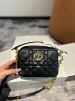 Dior camera bag pearl chain