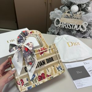 Dior mini tote bag 40