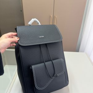 Dior backpack00