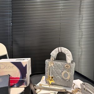 Folding box with mirror airplane case Dior Diana bag